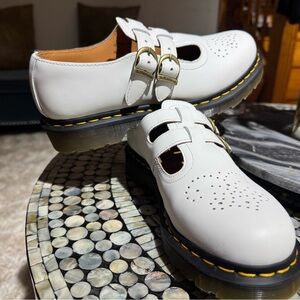 8065 Mary Jane White Smooth Dr. Martens